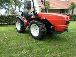 Polovni lanci za traktor sa žiletima, pogodni za sneg, blato. Prodaja Goldoni Maxter 60sn Mini Traktora Holandija Jonkerslan Pk16560