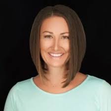 Erin Hamlett's Instagram, Twitter & Facebook