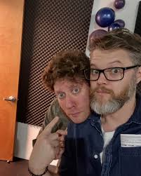 What in fantasy adventuring shenanigans is this Daggerheart?!? Well I'll  tell ya, I feel like it's the answer to the issues I've had with other  systems, plus it's gorgeous and so incredibly