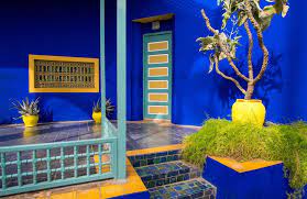 Photospeinture.com » photos peinture » peinture bleu majorelle. Adopter Le Bleu Majorelle Chez Soi Conseils Et Astuces Deco Idees