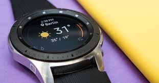 Samsung Plant Die Smartwatch Revolution Mit Einem Bewahrten Konzept Smartwatch Samsung Bluetooth Lautsprecher