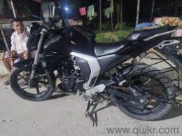 The 150cc street fighter sports a muscular stance, thanks to the butch styling yamaha has bestowed upon it. Fz Bike 2nd Hand Off 60 Mlrinstitutions Ac In