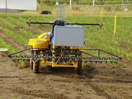 Robot Farm Workers Take To The Fields New Scientist Agriculture Farming Technology Farming Techniques