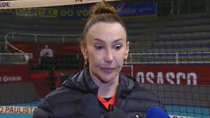 Capitã da seleção, Gabi Guimarães presta apoio à Tifanny após CBV banir mulheres trans