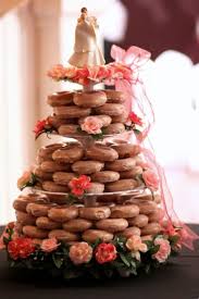 Krispy Kreme Wedding Cake Fun And Simple Krispy Kreme Wedding Cake What S Not To Like Krispy Kreme Wedding Cake Donut Wedding Cake Krispy Kreme Cake