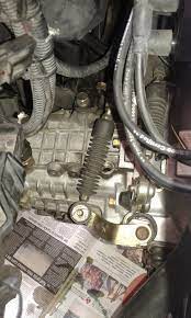 In boleh memendekkan jangka hayat clutch plate nada dan merosakkan gigi gear kereta anda. Tempat Rujukan Sendiri Wira Tambah Minyak Gear Treatment Jenama Maxoil