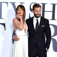 Bis zum kinostart versüßen uns die macher die zeit immer wieder mit neuen teasern und trailern, die wir euch natürlich nicht vorenthalten wollen. Fifty Shades Of Grey 2 Alles Was Du Jetzt Uber Fifty Shades Darker Wissen Musst Cosmopolitan