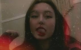 Molly Cornett🦇 (@honeyroobios) · Instagram photos and videos