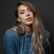 Savannah Dobbs's Instagram, Twitter & Facebook