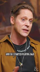 How Neil Newbon rolled his first d20! 🎲