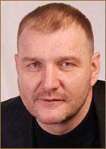 В семье было три сына. Dmitrij Bykovskij Romashov Romashov Aktyor Biografiya Rossijskie Aktyory Kino Teatr Ru