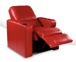 This Week Cloverwood Residents Tried Out The New Movie Theater In Webster With The Reclining Chairs Ho Home Theater Seating Value City Furniture Comfy Chairs