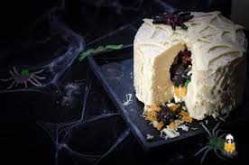 Herzkuchen backen kuchen mit süßer überraschung. Spinnen Torte Zu Halloween Mit Uberraschung Backina