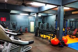 Meet with a certified personal trainer to discuss your personal fitness goals and establish a workout plan to accomplish them. Powerhouse Fitness Phuket Net