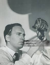 12 Bob Crone Stock Photos, High-Res Pictures, and Images