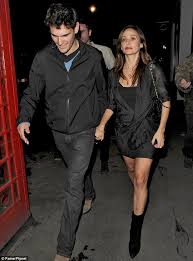 Pop star natalie imbruglia has split from her husband, rock singer daniel johns, after four years of marriage, it has been announced. Natalie Imbruglia Steps Out Hand In Hand With Mystery Companion Daily Mail Online