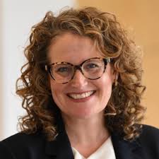 Brain-booster benefits of sign language and Deafhood