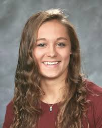 Wenatchee swimmers dominate district meet