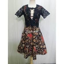 See more ideas about batik fashion, batik dress, batik kebaya. Minidress Kupu Rr1812 Minidress Pesta Batik Kombinasi Brokat Hitam Arcobaleno Di Solo Tribunjualbeli Com