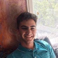 Tyrone Potts's Instagram, Twitter & Facebook