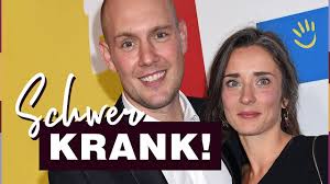 P, is a german singer, actor and television presenter. Oli P In Sorge Seine Frau Pauline Ist Schwer Krank Youtube