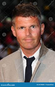 Nick Love fotografía editorial. Imagen de cine, cuadrado