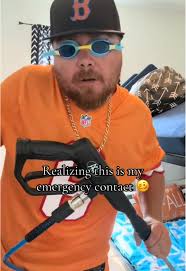 Joey Foo's Hilarious Cleaning Adventure with Family