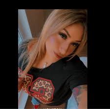 Selena Salinas (@selena.salinas.732381) • Facebook