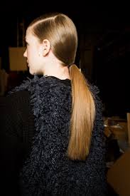 Change Your Life Beauty Tip What It Could Mean When Your Hair Dye Makes Your Scalp Sting Glamour