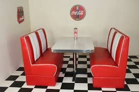 American Diner Furniture 50s Style Retro Usa Table And Red Booth Set Retro Table Furniture Table And Chair Sets