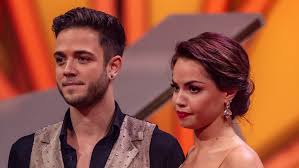 Registriere dich, um fotos und videos von freunden anzusehen und weitere konten zu finden, die dir gefallen. Luca Hanni Christina Luft Heftiger Zoff Wegen Let S Dance Intouch