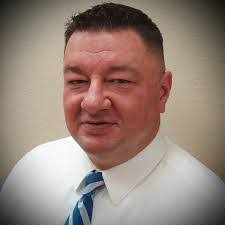 Adam Crone's Instagram, Twitter & Facebook