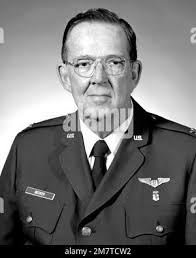 Ernest becker hi-res stock photography and images