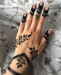 90 stunning henna tattoo designs to feed your temporary tattoo fix. 42 Trendy Henna Tattoo Design Ideas To Try Henna Tattoo Designs Henna Designs Feet Henna Designs