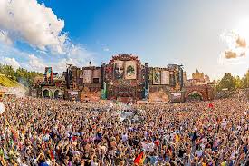 The 2003, 2005, 2006 and 2007 festivals received the arthur award for best festival in the world at international. No Tomorrowland No Pukkelpop No Rock Werchter