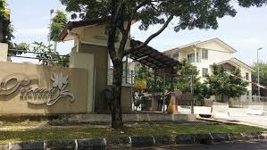 However, water is hot and clean. Terrace For Auction At Section 25 Shah Alam Land