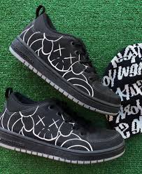 Black And Green Dc Shoes Kaws X Dc Shoes Dc Shoes Shoes Skate Shoes