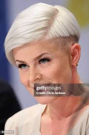 356 Robyn Ross Foton och högupplösta bilder