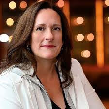 Valerie Hardy's Instagram, Twitter & Facebook