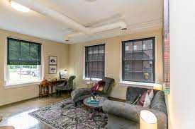 Maybe you would like to learn more about one of these? Historic Irvington Flats Apartments Indianapolis In Apartments Com