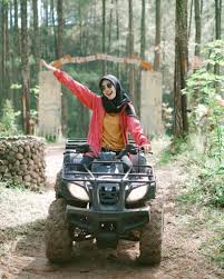 Scopri ricette, idee per la casa, consigli di stile e altre idee da provare. Bukit Pentulu Indah Karangsambung Lokasi Berburu Sunrise Terbaik Di Jawa Tengah Tiket Masuk Cocok Buat Ngadem
