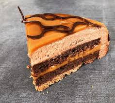 Entremet Chocolat Caramel De Sebastien Bouillet Caramel Facile Gateau Chocolat Caramel Gateaux Et Desserts