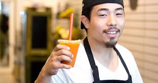 Southern Hills Mall juice bar offers healthy drinks with maximum taste
