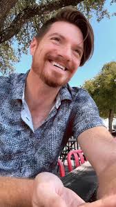 It’s been a whole year! Back in Houston, TX this Friday Oct 3 at Dan  Electros W/ Brian Scartocci. 9pm Don’t wanna miss it. 💪🏻