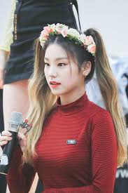 Joy Do Not Edit Or Crop The Logo Itzy Kpop Girls Girl