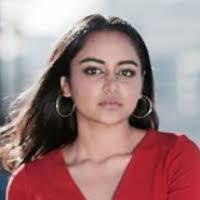 Prachi Pant's Instagram, Twitter & Facebook