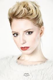 Vanessa Wolff's Instagram, Twitter & Facebook