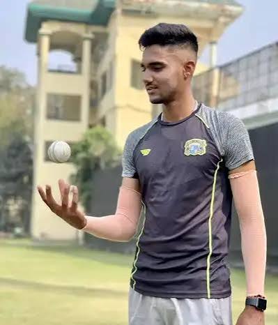Gurnoor Brar,कौन हैं 6 फुट 5 इंच लंबे गुरनूर ब्रार, नेट्स में विराट को करते थे बॉलिंग, अब कंगारुओं के नाक में दम करेंगे - who is gurnur brar used to bowl