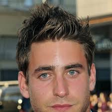 Short wavy hairstyle for men. Wavy Hairstyles For Men 50 Waves Ways To Wear Yours Men Hairstyles World