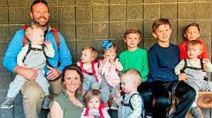 Take a look at a couple of the shots below and compare to the photo above to see for yourself. Sweet Home Sextuplets Fans Just Got Exciting News